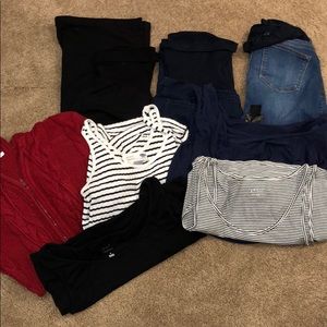 8 PIECE S/M Maternity Lot